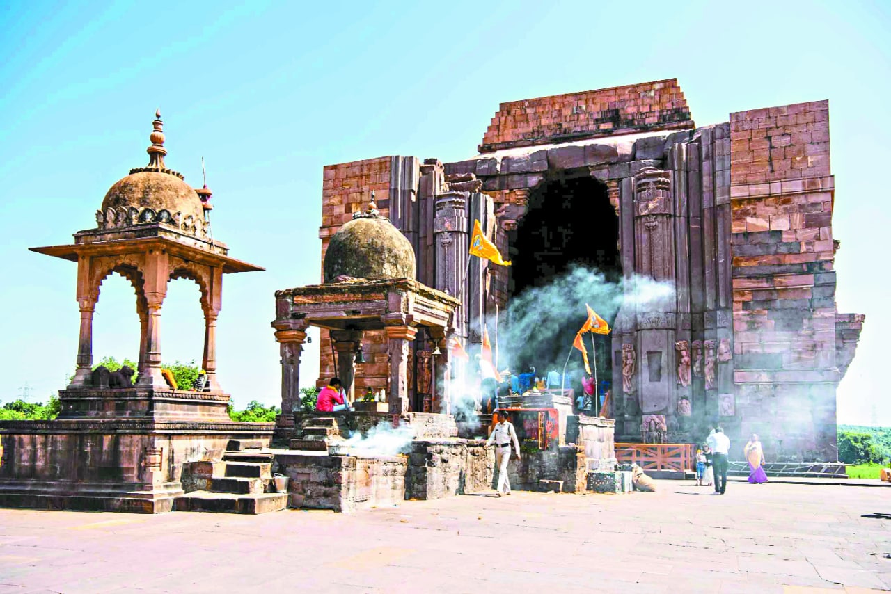 वर्ल्ड हेरिटेज बनेगा ये शिव मंदिर, यहां चट्टानों पर मौजूद है पूर्व के सोमनाथ का पूरा नक्शा