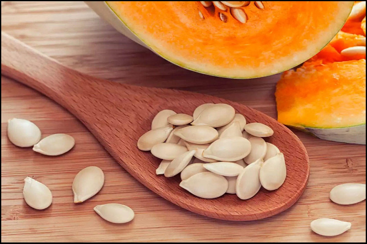 Pumpkin Seeds Benefits: जानिए कद्दू के बीज के हैं ये जबरदस्त फायदे, इम्यून सिस्टम से लेकर दिल को बनाता है बेहतर