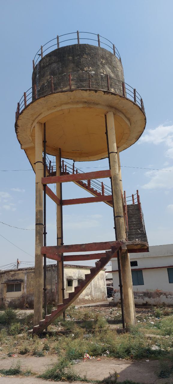 Water tank made in Bundelkhand package is not handover even after 10 years