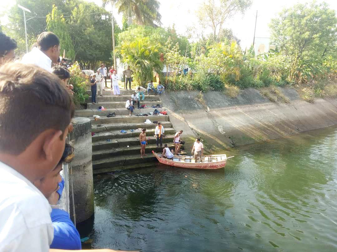 Four girl students died due to drowning in the canal
