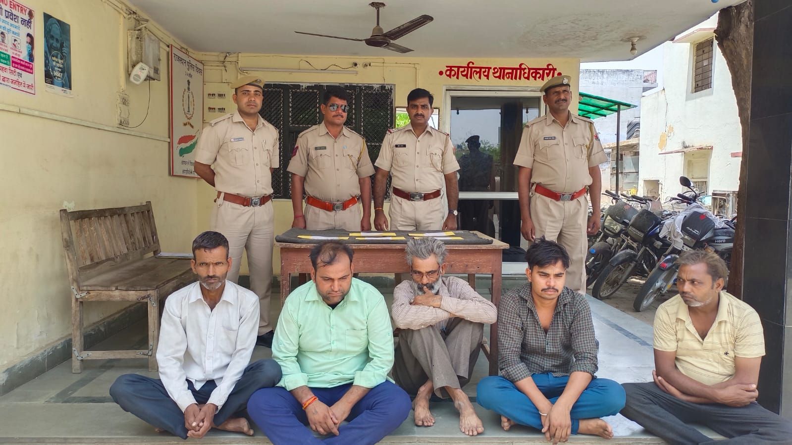 राजस्थान में नकली नोट गिरोह का पर्दाफाश, पांच आरोपी दबोचे