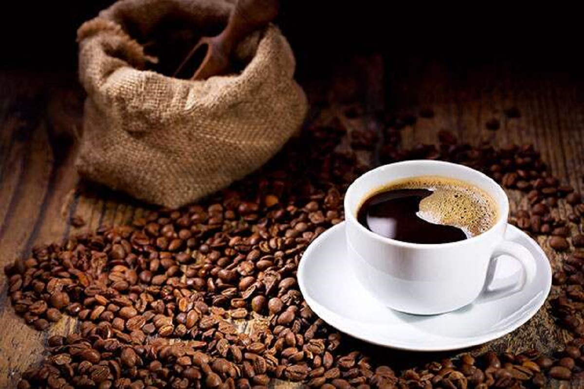 जानिए ब्लैक कॉफी के रोजाना सेवन से होने सवाल इन अद्भुत फायदों के बारे में