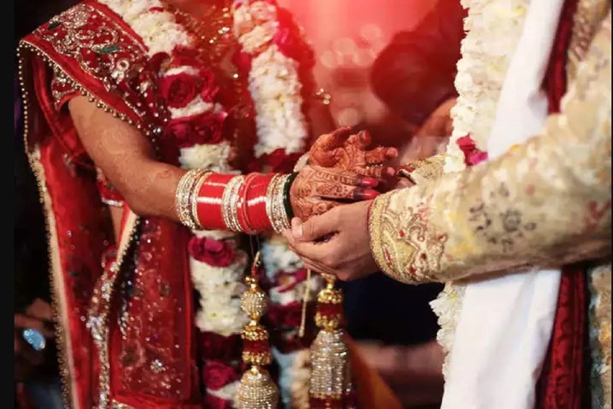 Bride refused to eat rasgulla then what groom did video goes viral