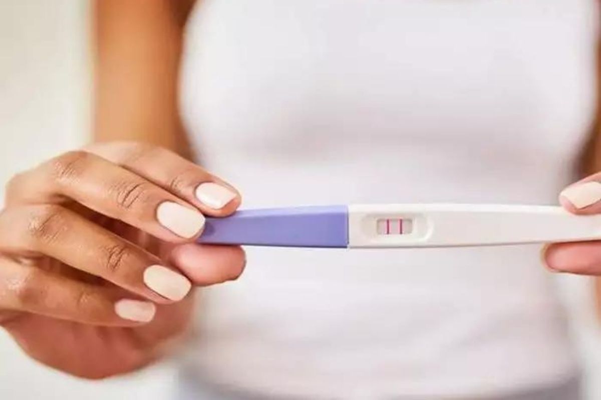 pregnancy_test_early_signs_of_pregnancy_changes_in_the_body.jpg
