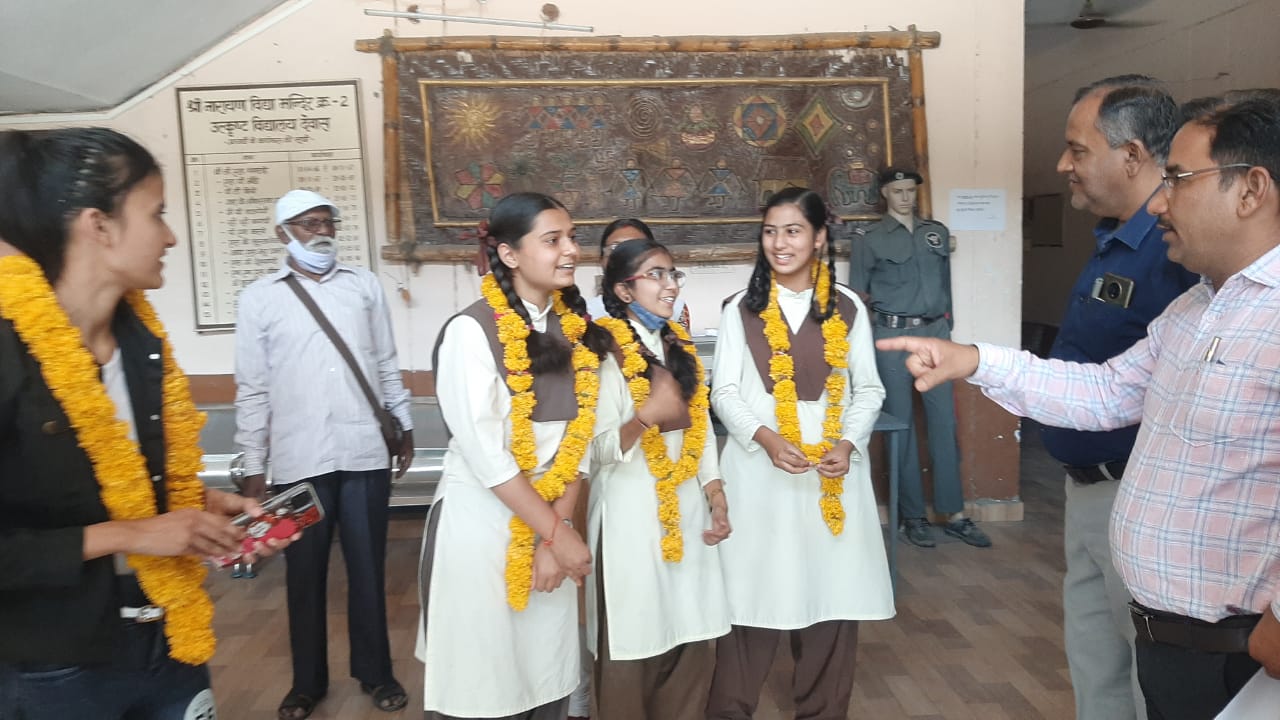 प्रदेश की मेरिट में नहीं कोई विद्यार्थी: 10वीं में देवास का प्रदेश में तीसरा, 12वीं में छठा स्थान
