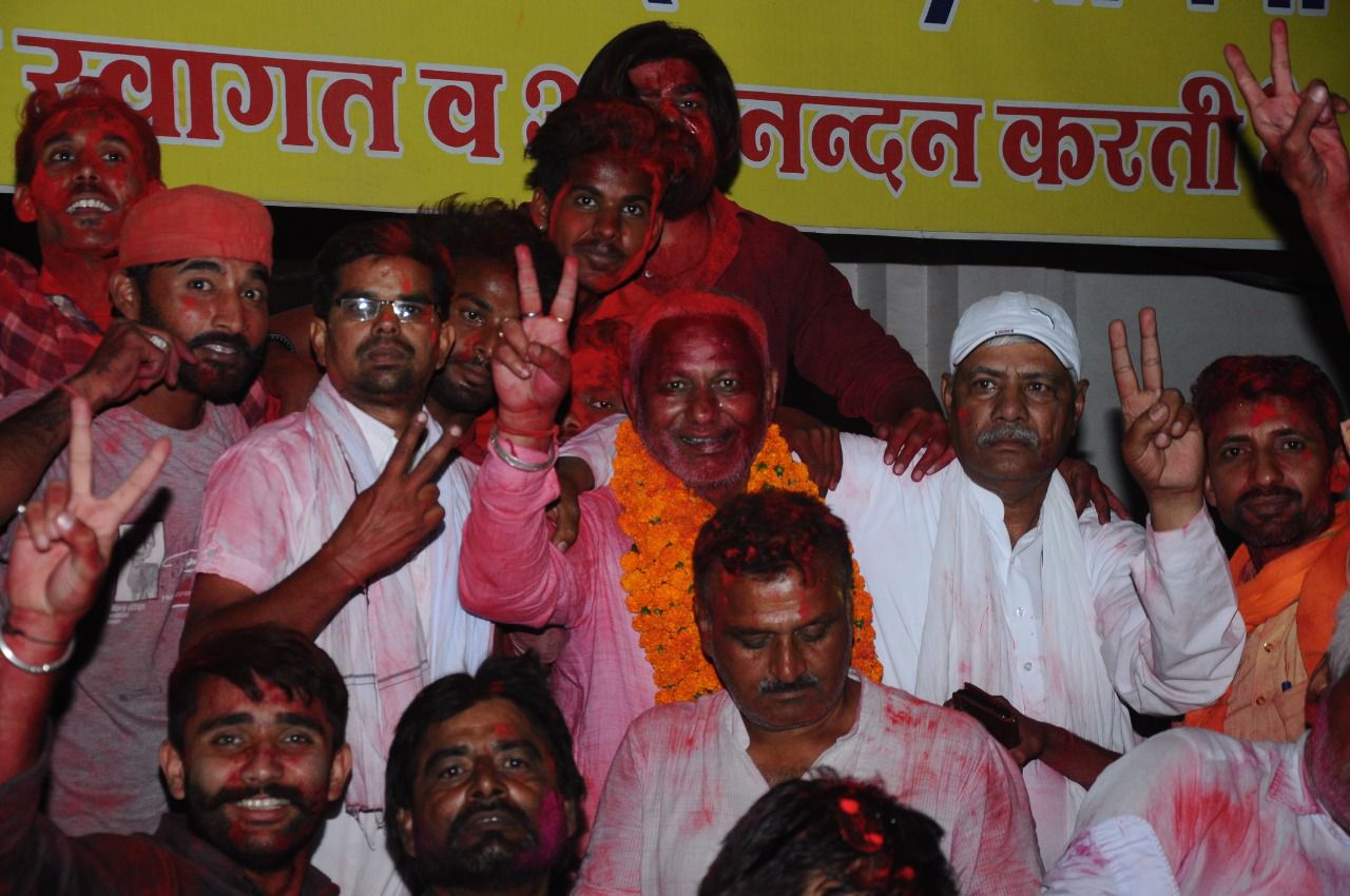 SriGanganagar महेन्द्र बागड़ी की धमाकेदार जीत, जिलाध्यक्ष पद पर 1376 वोटों से जीते