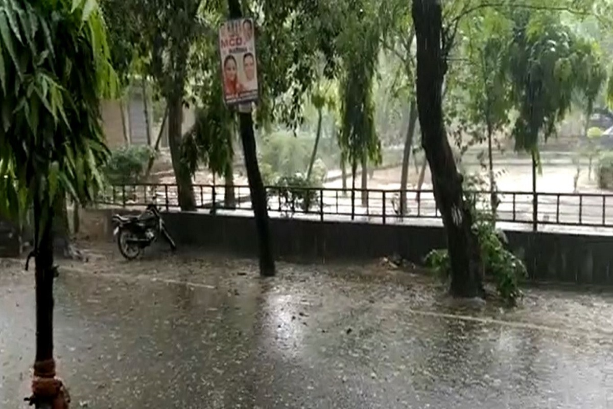 Weather Updates Delhi NCR Witness Rain Today Hail Strom In Faridabad 