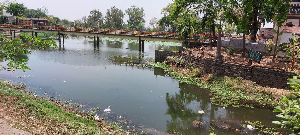 The water that keeps the beauty of the city in Belatal is shrinking