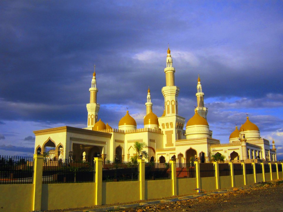 Symbolic Photo of Golden Maszid as Golden Mosque in Uttar Pradesh Aligarh