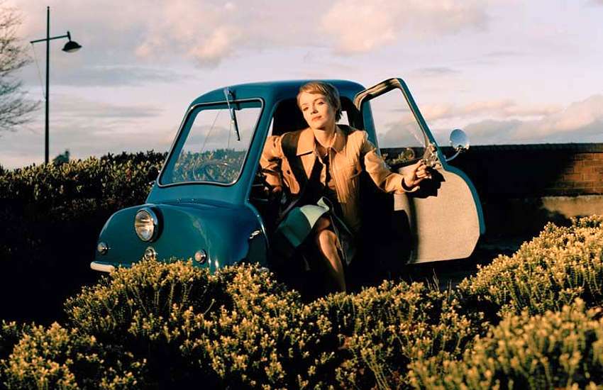 peel_p50_small_car-amp.jpg