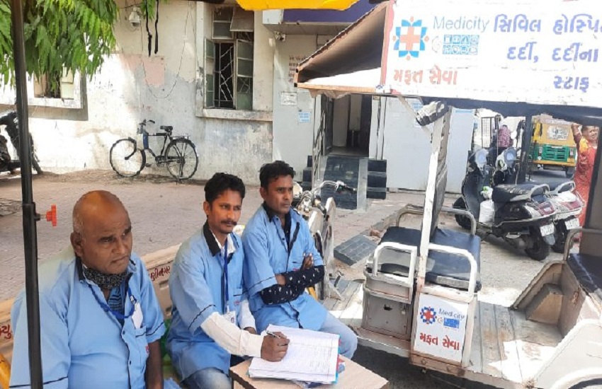 Valet parking: अहमदाबाद के सिविल अस्पताल की ओपीडी में अब वैलेट पार्किंग की निशुल्क सुविधा Video