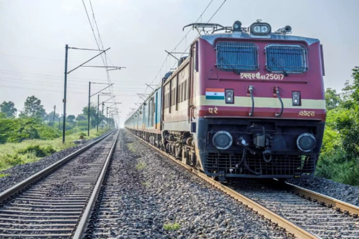 Railways retires 19 officials; 75 opted for VRS