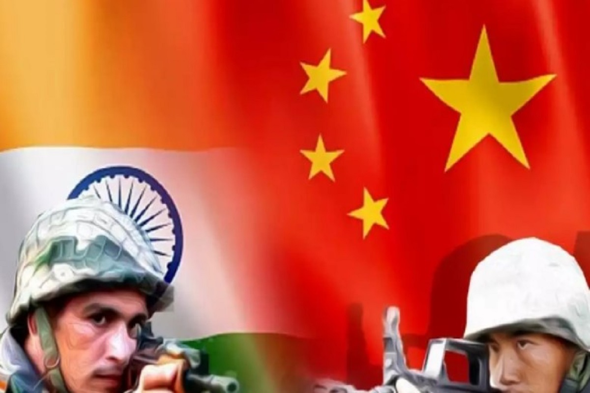 Indian Army Shifted pak front army division on China border