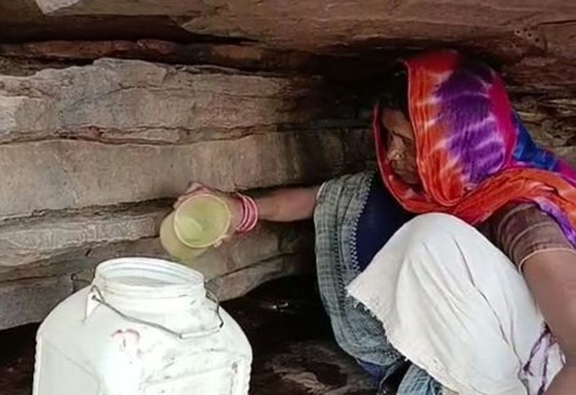 drinking water, rock, problem, drop of water, village, katni news