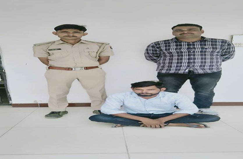 इंस्टाग्राम पर की दोस्ती, युवती से मिलने घर पहुंचे युवक ने मिठाई में नशीला पदार्थ खिलाकर लूटी अस्मत