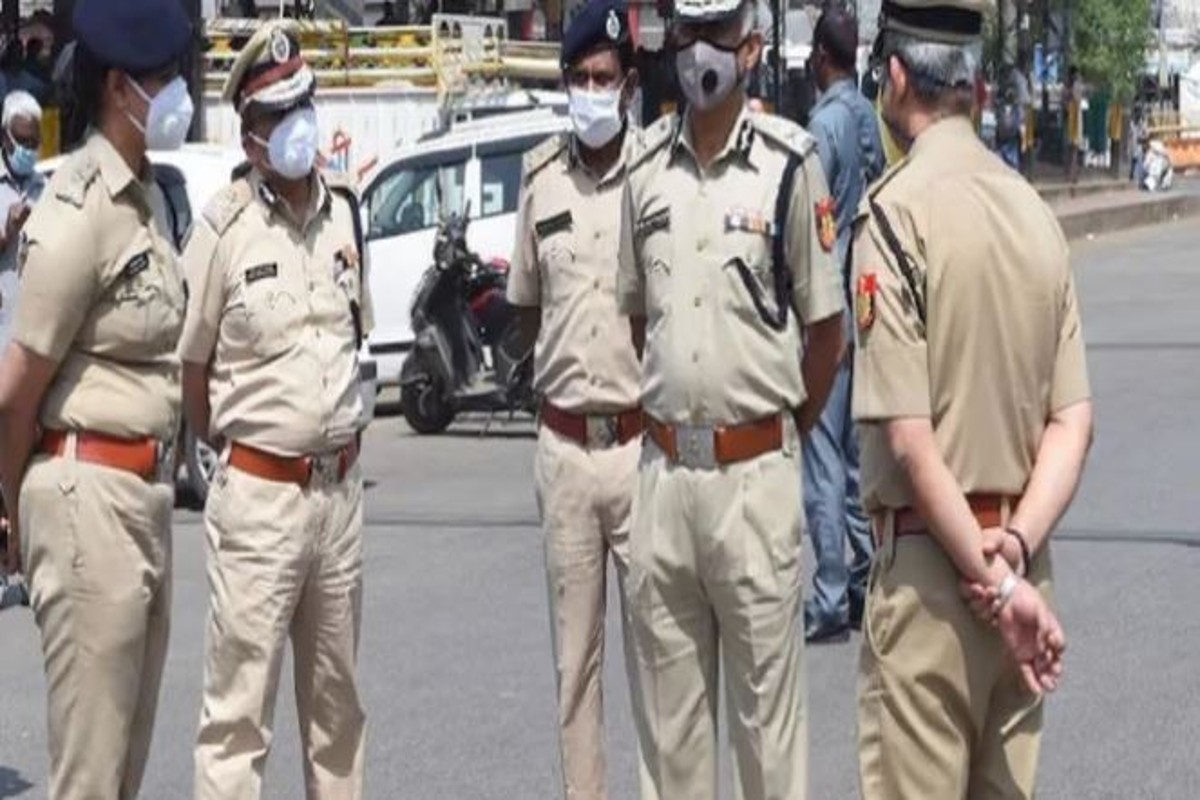 Delhi News Live Updates: दिल्‍ली में फैक्‍ट्री से 21 बाल मजदूर छुड़ाए गए, आरोपी फैक्ट्री मालिक की 6 फैक्ट्रियां सील