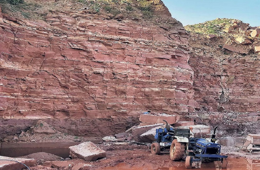 pink and red stone: बंशीपहाड़पुर के गुलाबी और लाल पत्थर की मांग