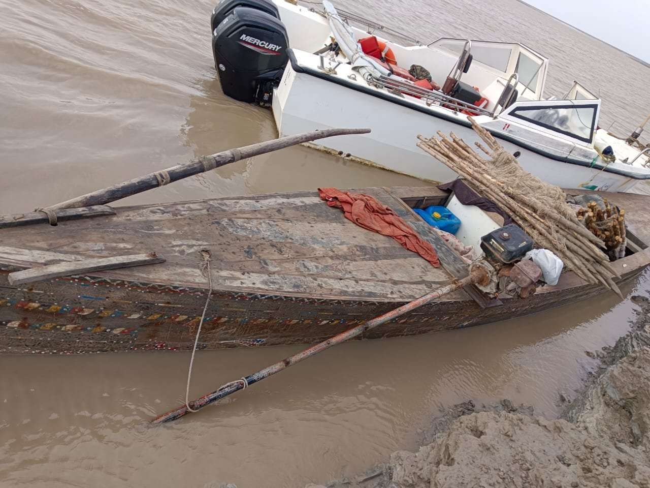 Gujarat: हरामीनाला इलाके से दो पाकिस्तानी मछुआरों को पकड़ा, चार बोट भी जब्त