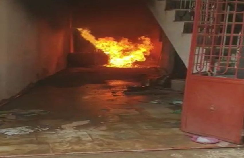vedio: पेट्रोलियम पदार्थ से भरे ड्रम में लगी आग, बड़ा हादसा टला