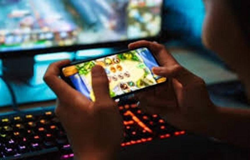 Online game in mobile