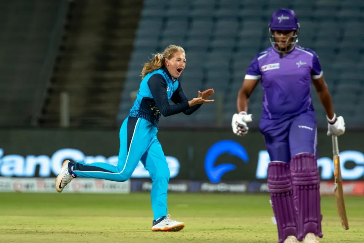 Womens T20 Challenge 2022: रोमांचक मुकाबले में सुपरनोवास ने वेलोसिटी को 4 रनों से हराया