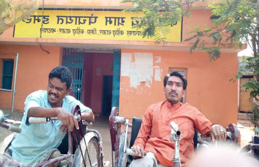 दिव्यांगता बाधा नहीं, आत्मनिर्भरता के लिए दृढ़ इच्छाशक्ति है जरूरी