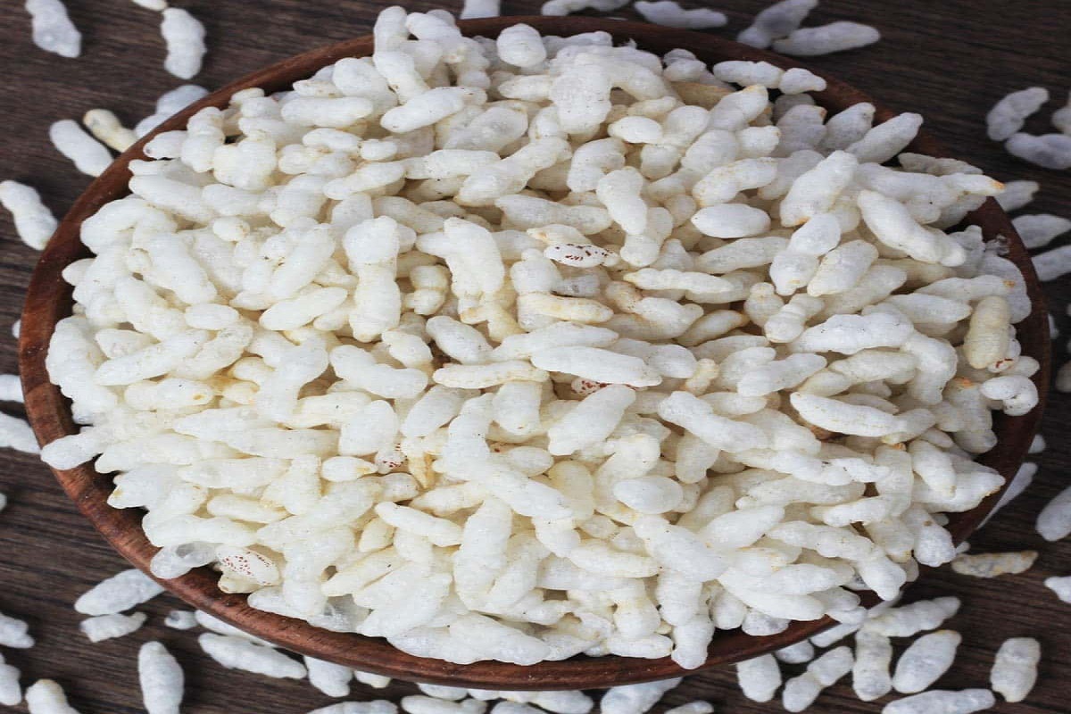 Puffed Rice Benefits: मुरमुरे खाने से मिलते हैं अनेकों फायदे, कई समस्याओं को दूर करने में होता है फायदेमंद