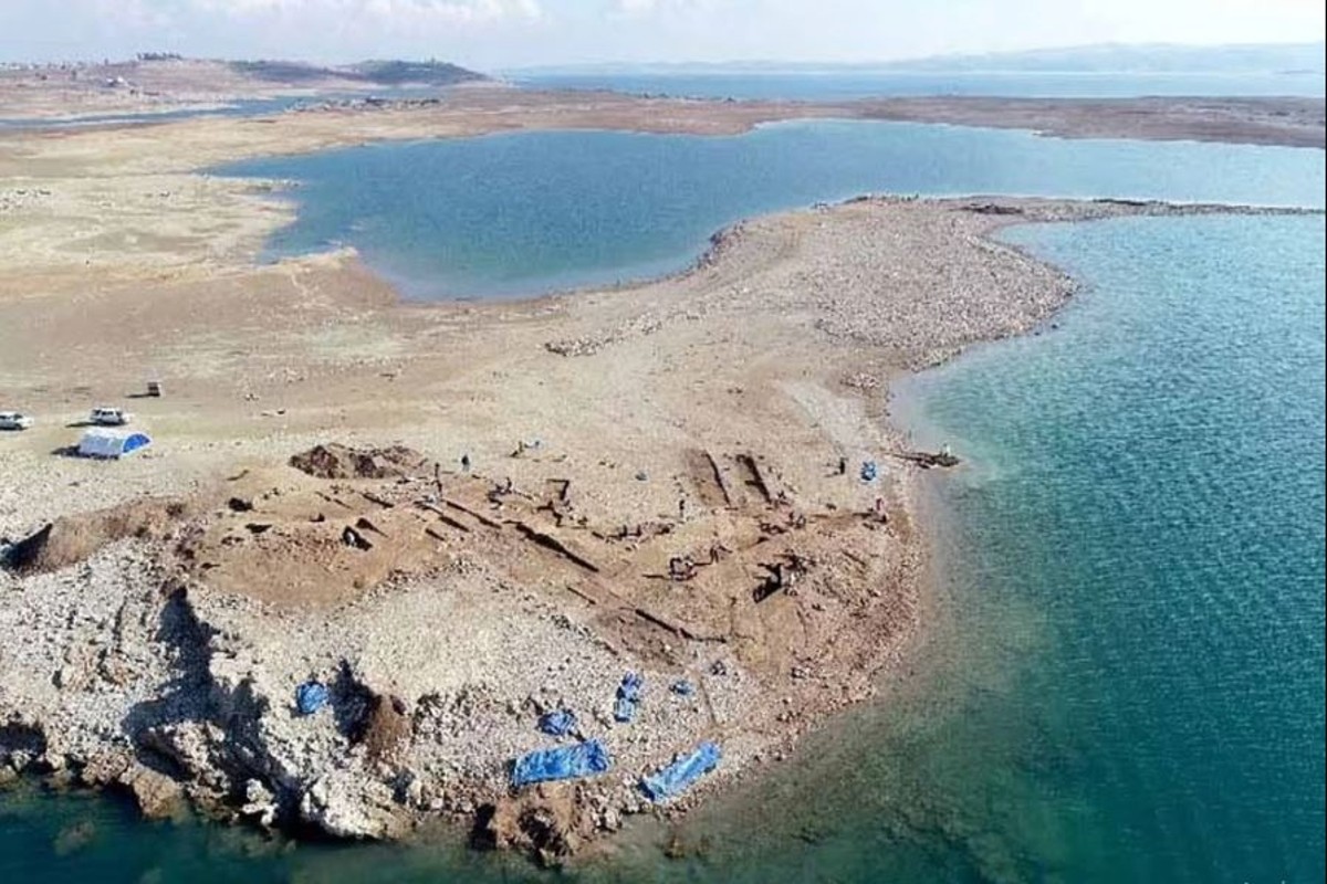 3400 Year Old Lost City Emerges From Under Gigris River After Drought