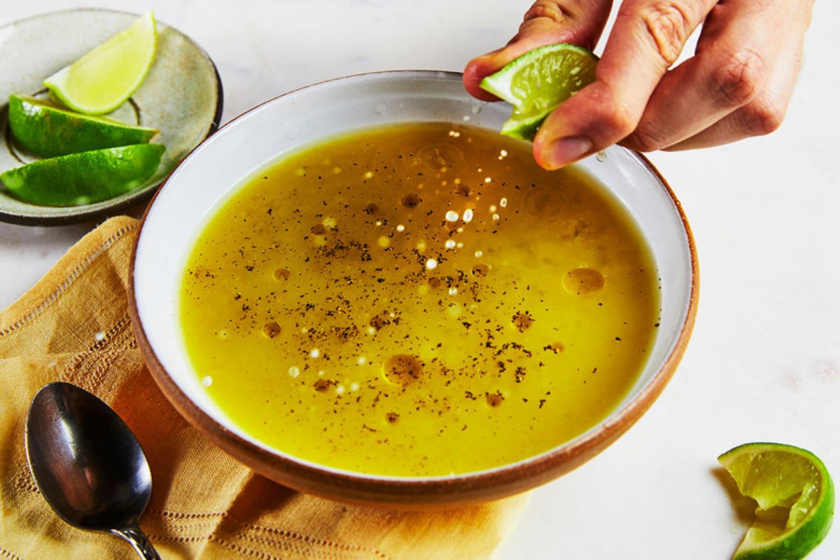 Moringa Soup Benefits: मोरिंगा के सूप से मिलेंगे गजब के फायदे, रहेंगे बीमारियों से कोसों दूर
