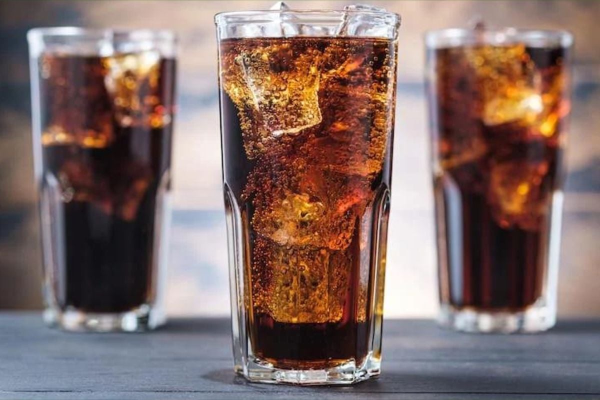 Cancer causing drinks: इन 10 तरह के कैंसर की जड़ हैं ये 5 ड्रिंक्स, कहीं आप भी तो नहीं पी रहे
