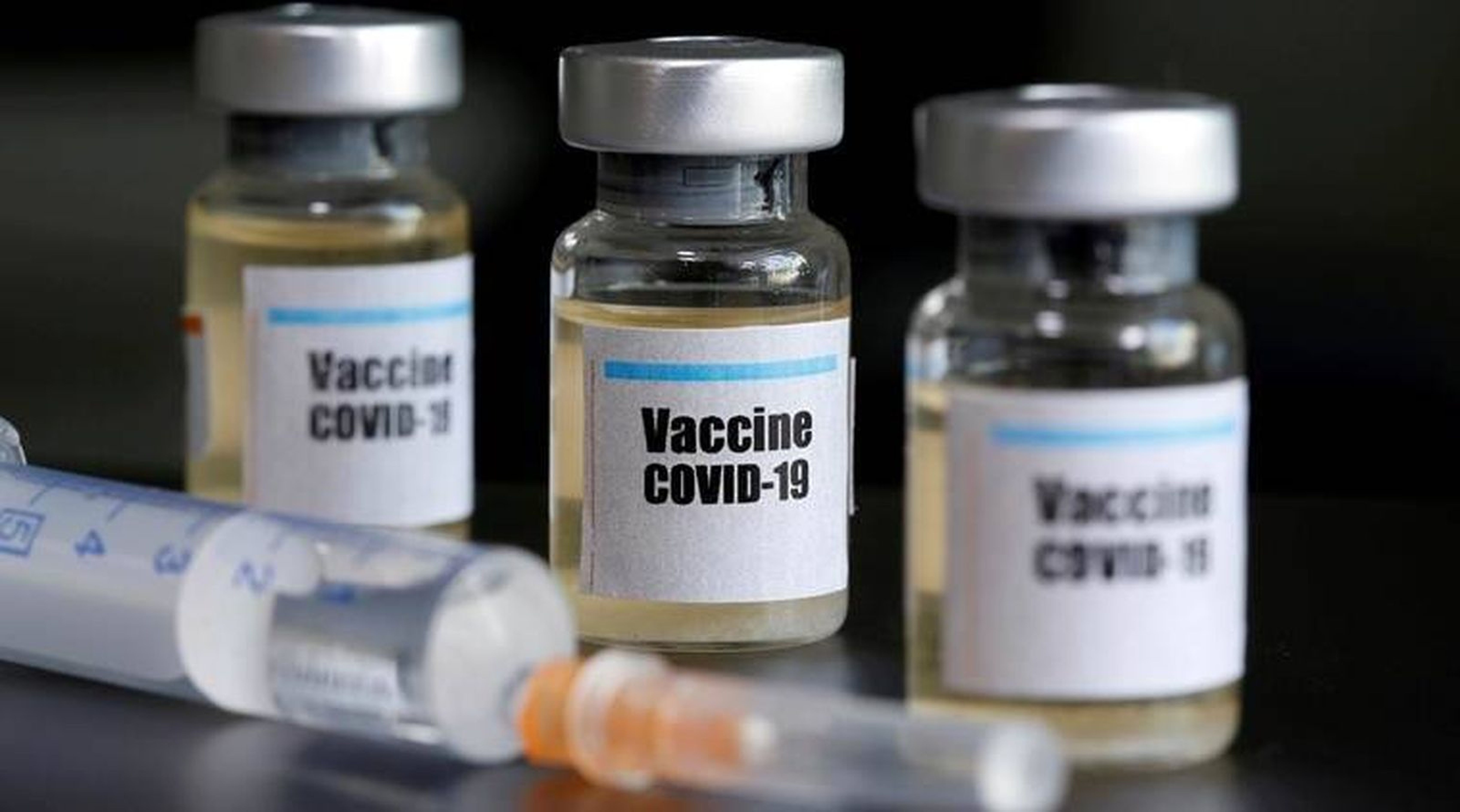 COVID-19 Vaccines booster dose: शुल्क लग रहा तो कोई नहीं आ रहा बूस्टर डोज लगाने