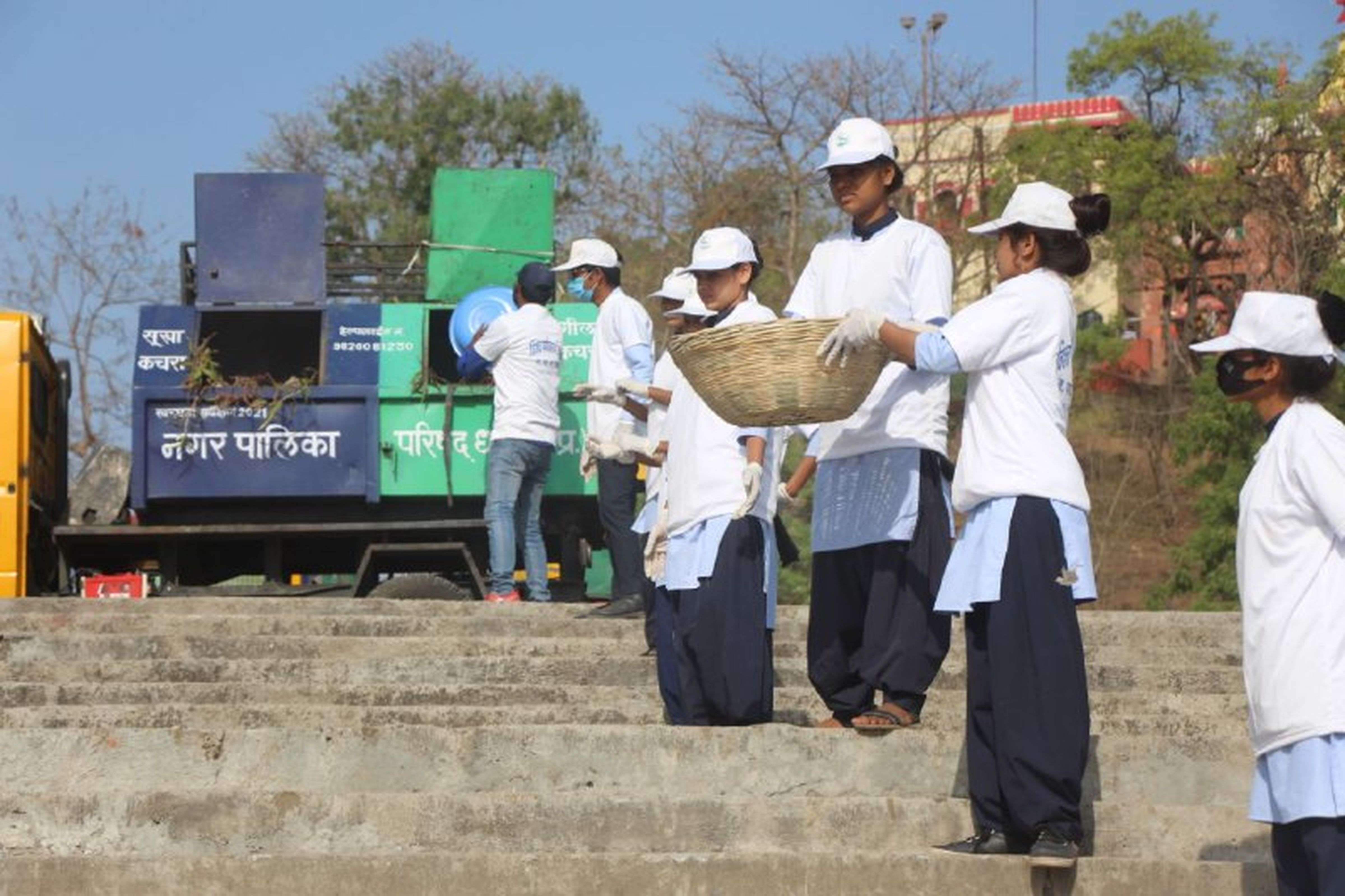 नपा-पत्रिका ने देवी सागर घाट, तो विधिक प्राधिकरण ने बदल दी बावडी की सूरत