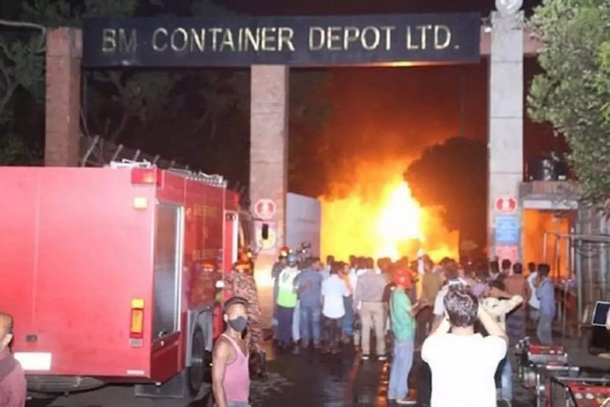 bangladesh_container_depot_fire.jpg