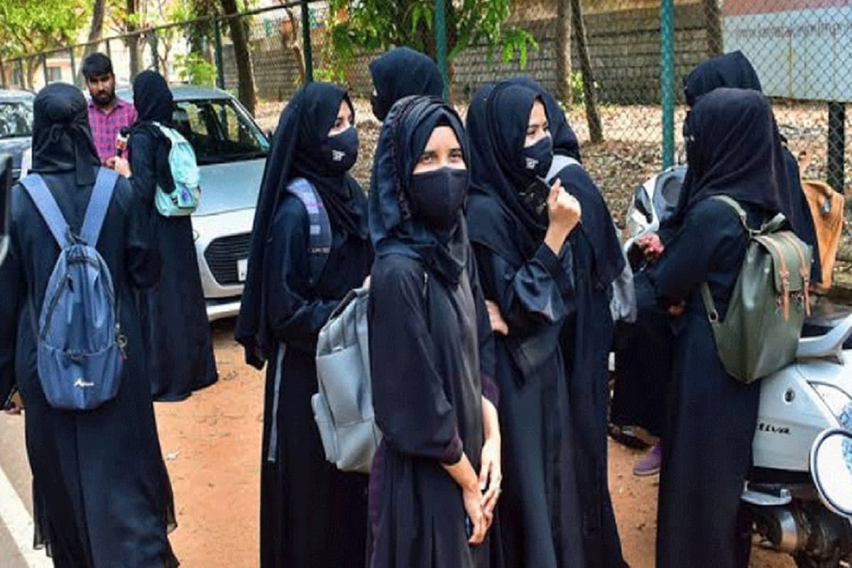 Hijab Row: 24 Students Suspended From Class For Wearing Hijab in Karnataka
