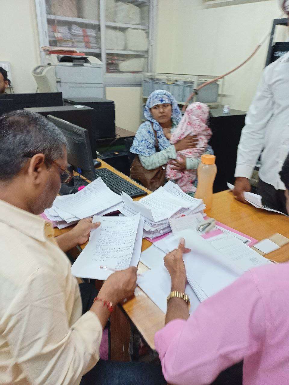 Teachers arrived with three-month-old children in the election office