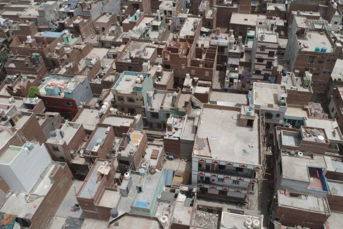 juma-namaz-west-uttar-pradesh-police-high-alert-roofs-checked-by-drone.jpg