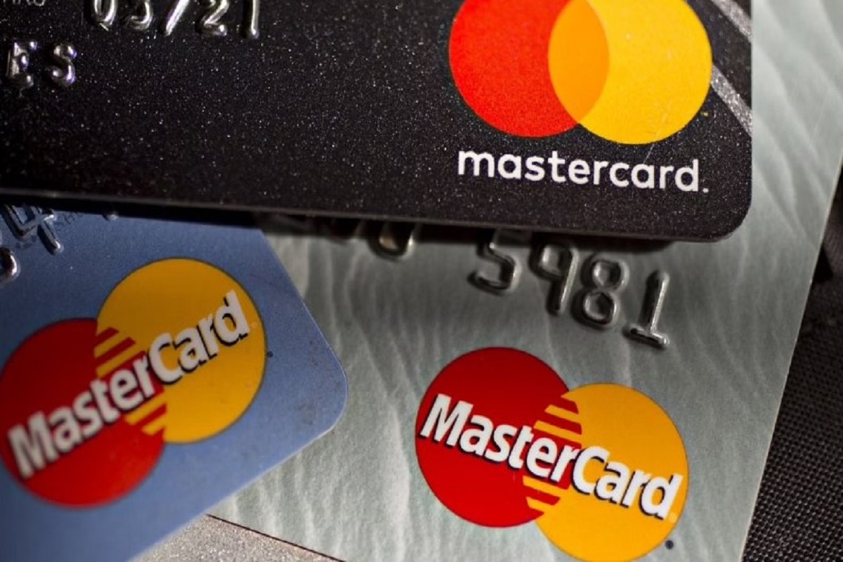 RBI allows Mastercard to onboard new customers in India
