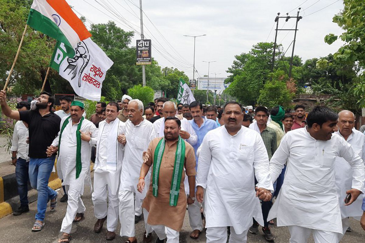 agneepath-scheme-rld-leaders-protest-in-muzaffarnagar.jpg