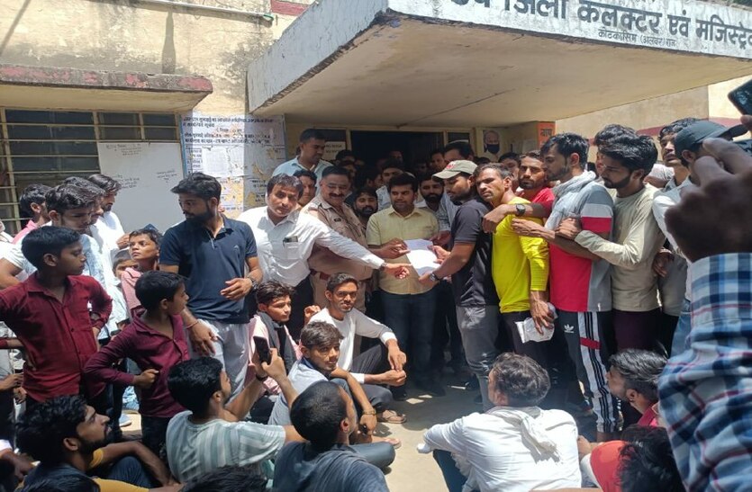 Agnipath Scheme: Youth Protest Against Agnipath Scheme In Alwar