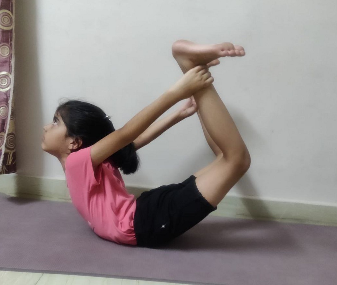 योगाभ्यास से बच्चों के शरीर में होते हैं कई फायदे, लंबाई बढ़ाने व मेमोरी तेज करने में कारगर