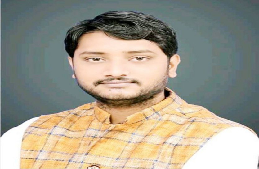 कभी छुरिया नगर पंचायत उपाध्यक्ष खान करते थे भाजपा का गुणगान, फिर बिगडऩे लगा खेल तो पार्टी को बोला बाय-बाय
