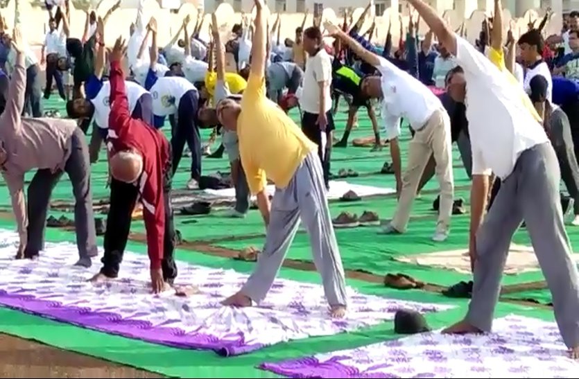 International Yoga Day: सांगानेर स्टेडियम में होगा नगर निगम ग्रेटर का 'सियासी योग', मेघवाल करेंगे शिरकत