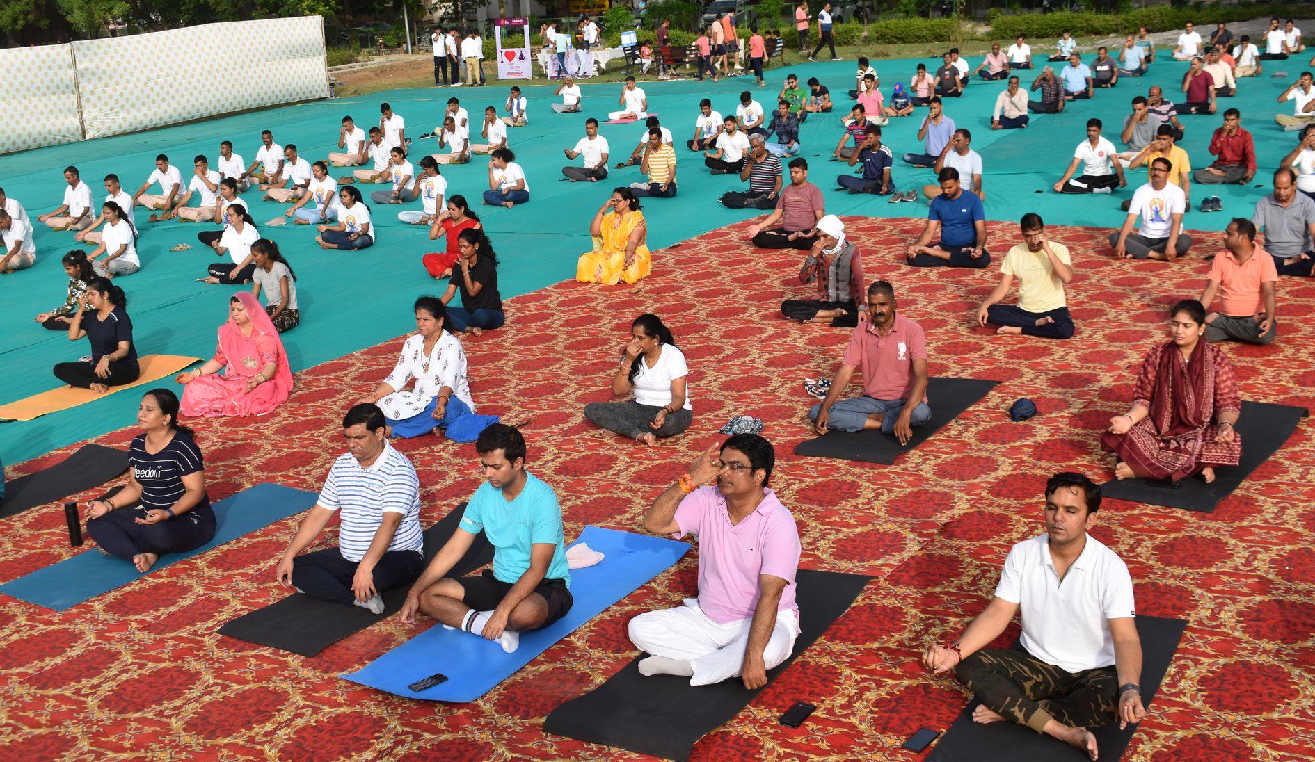 International Yoga Day 2022 : जिले के 236 स्थानों पर 42 हजार से अधिक लोगों ने किया योग