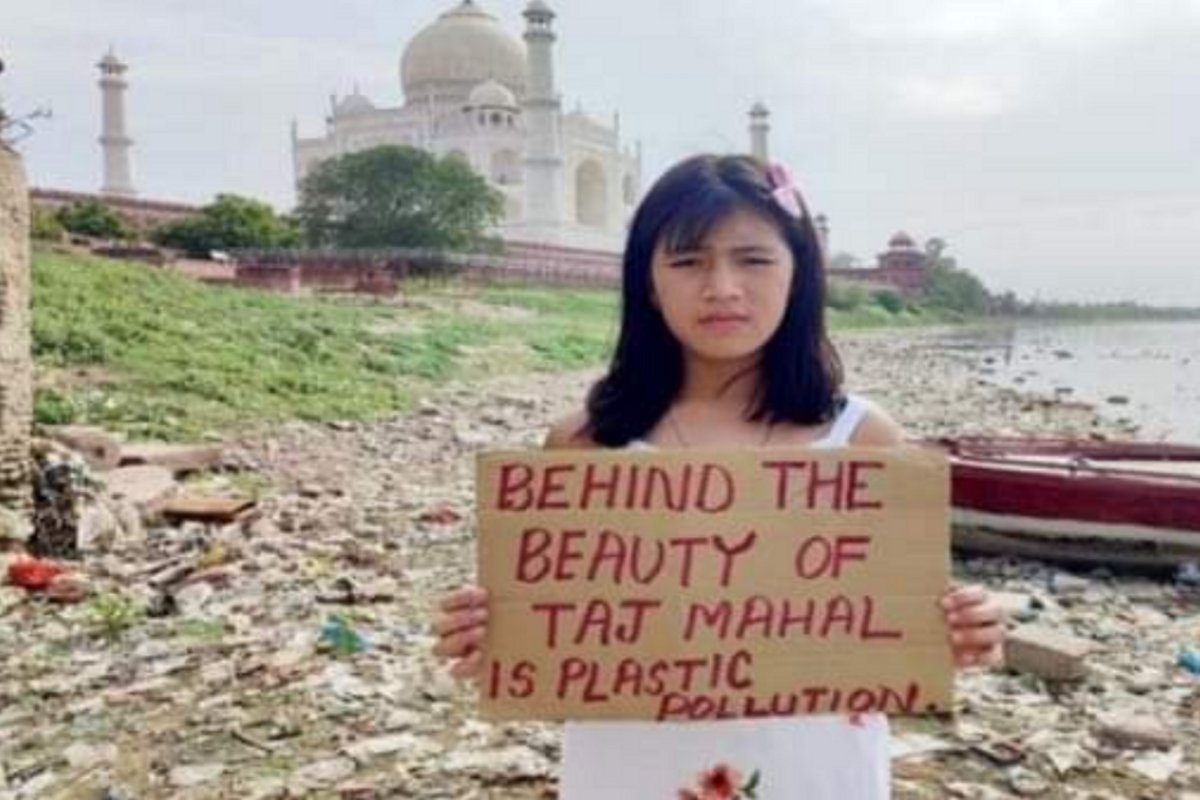 सीएम योगी को घेरना सपा नेता को पड़ा भारी, 10 साल की भारतीय बच्ची को विदेशी बताने पर हुए ट्रोल