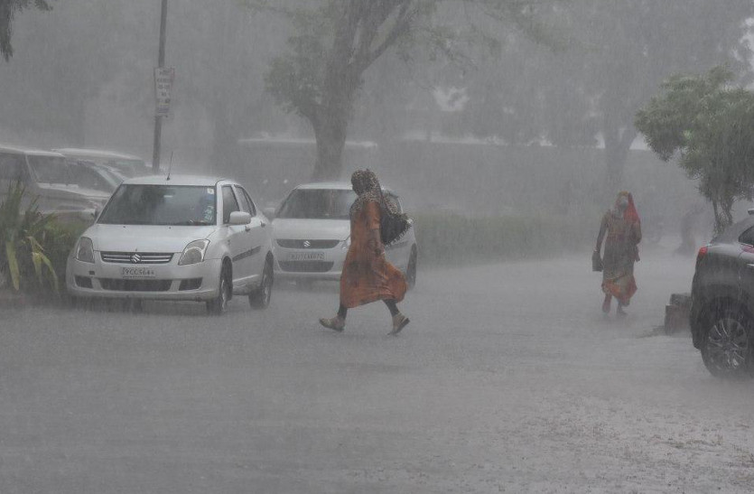 मौसम अलर्ट: जल्द दस्तक देगा मानसून, राजस्थान के 7 जिलों में होगी बारिश