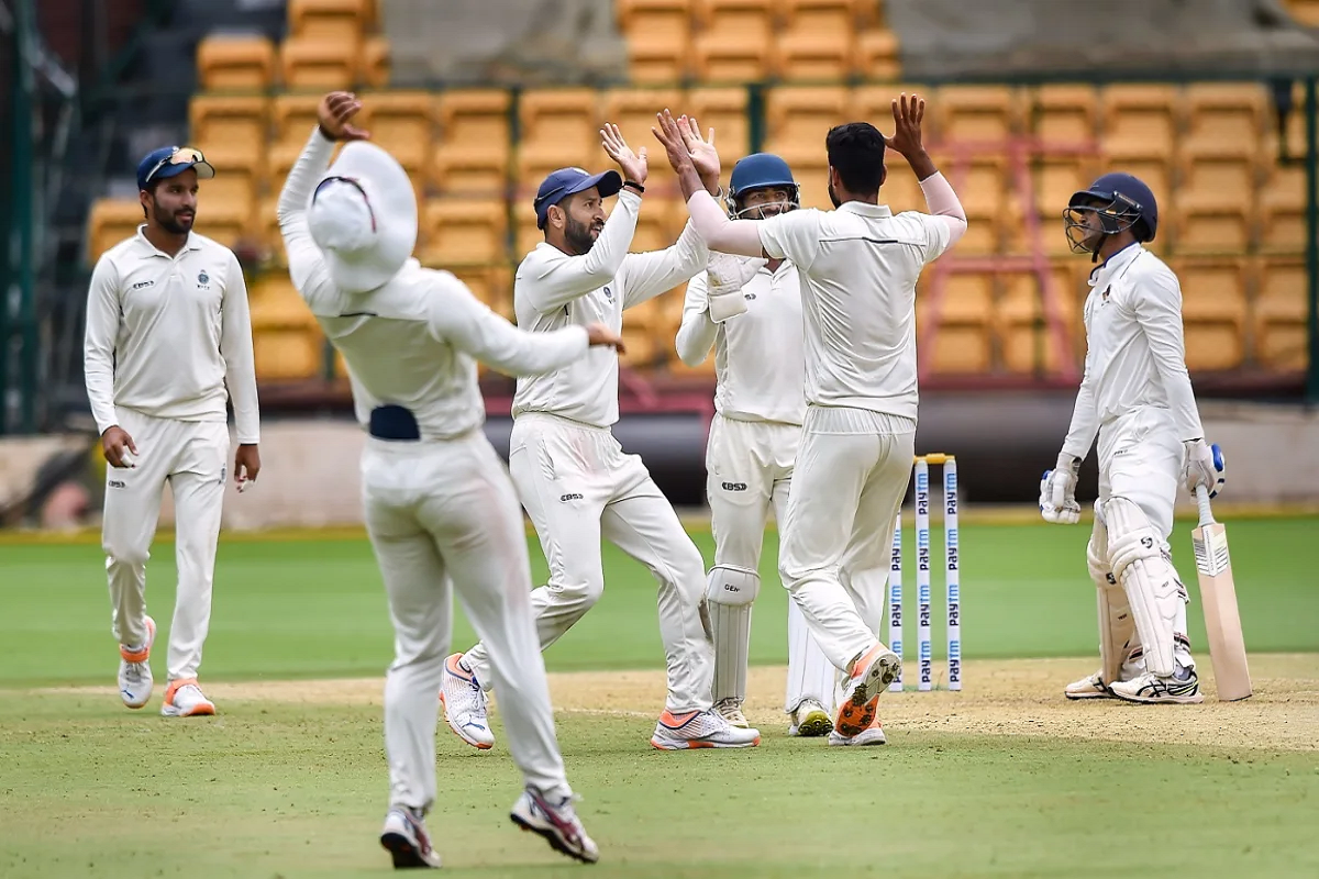 Ranji Trophy Final: मध्य प्रदेश ने रचा इतिहास, 41 बार की चैम्पियन मुंबई को 6 विकेट से हरा जीता पहला खिताब