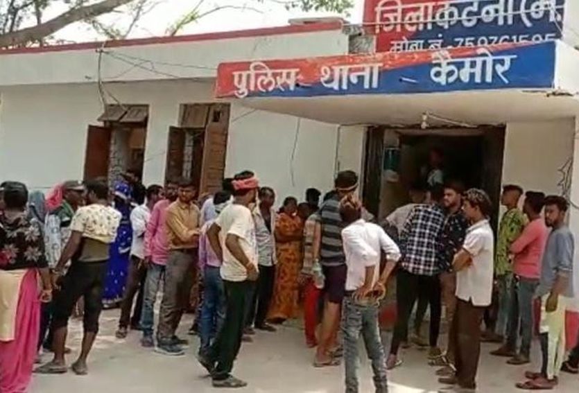 फर्जी मतदान की शिकायत, ग्रामीणों ने किया हंगामा