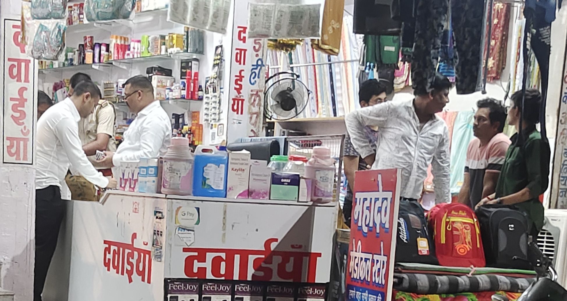 निम्बाहेड़ा में दवा की दुकानों पर नारकोटिक्स टीम के छापे, नशीली गोलियां जब्त