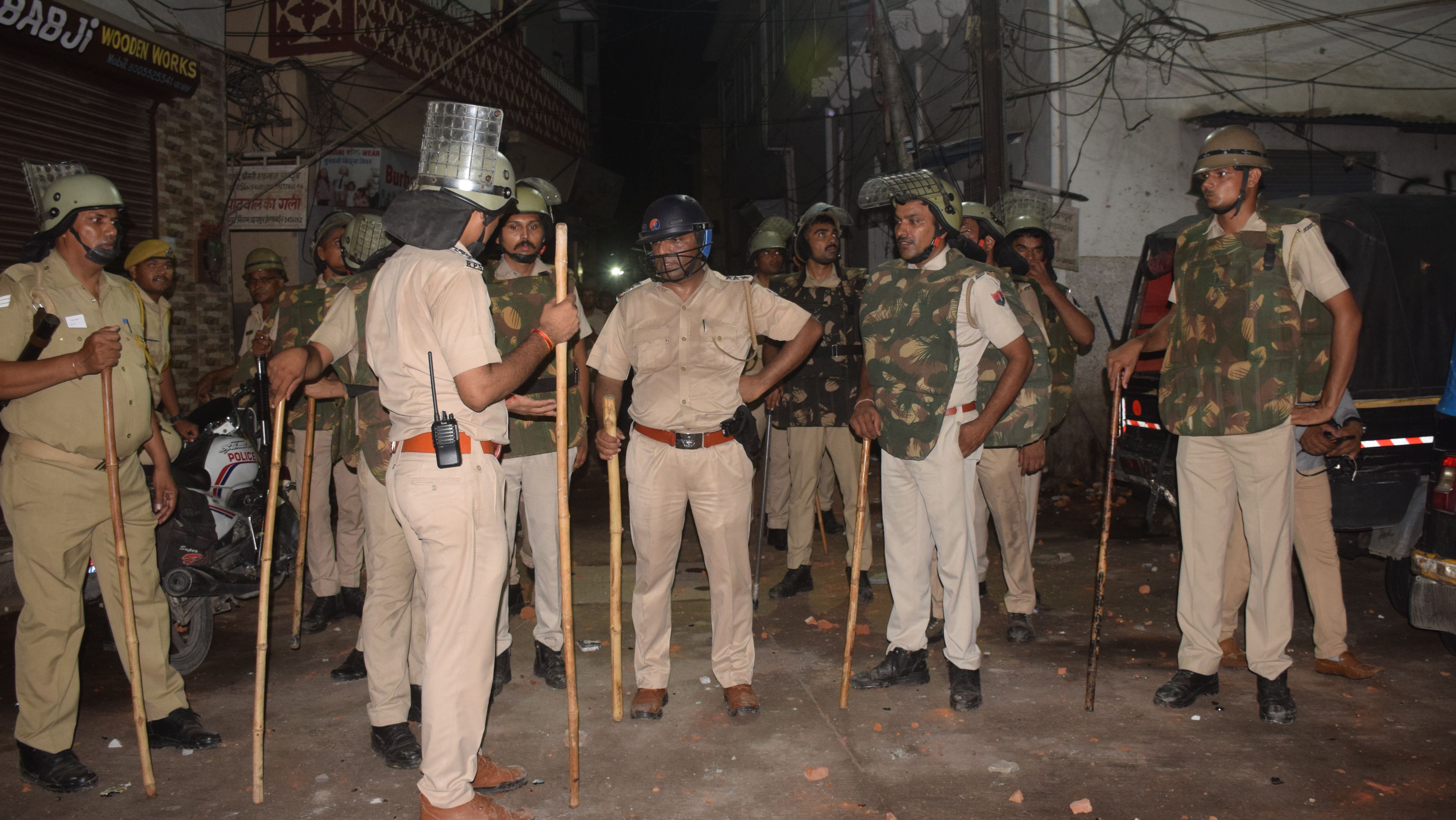 Udaipur Murder : आठ घंटे बाद उठाया शव, 31 लाख मुआवजा तय, एएसआई निलंबित