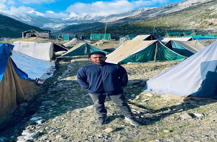 Amarnath yatra: चार दिन पहले हुई थी बर्फबारी, अब मौसम सुहाना